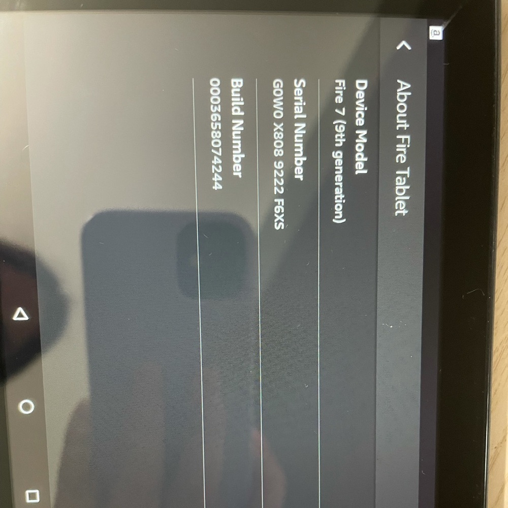 Amazon Fire 7 Tablet + case - Picture 4 of 6